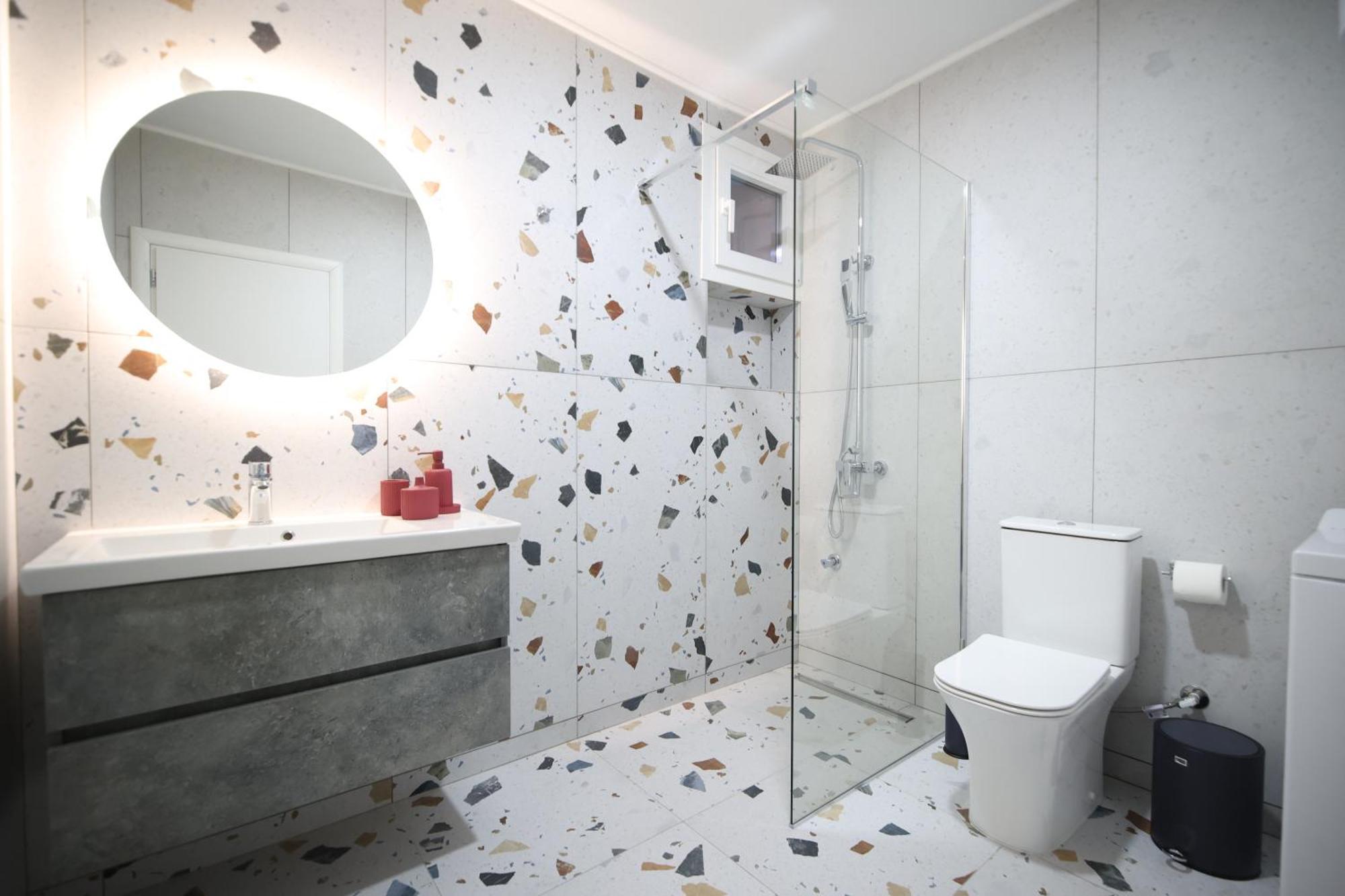 Ε121 Luxury Suites Edessa Bagian luar foto