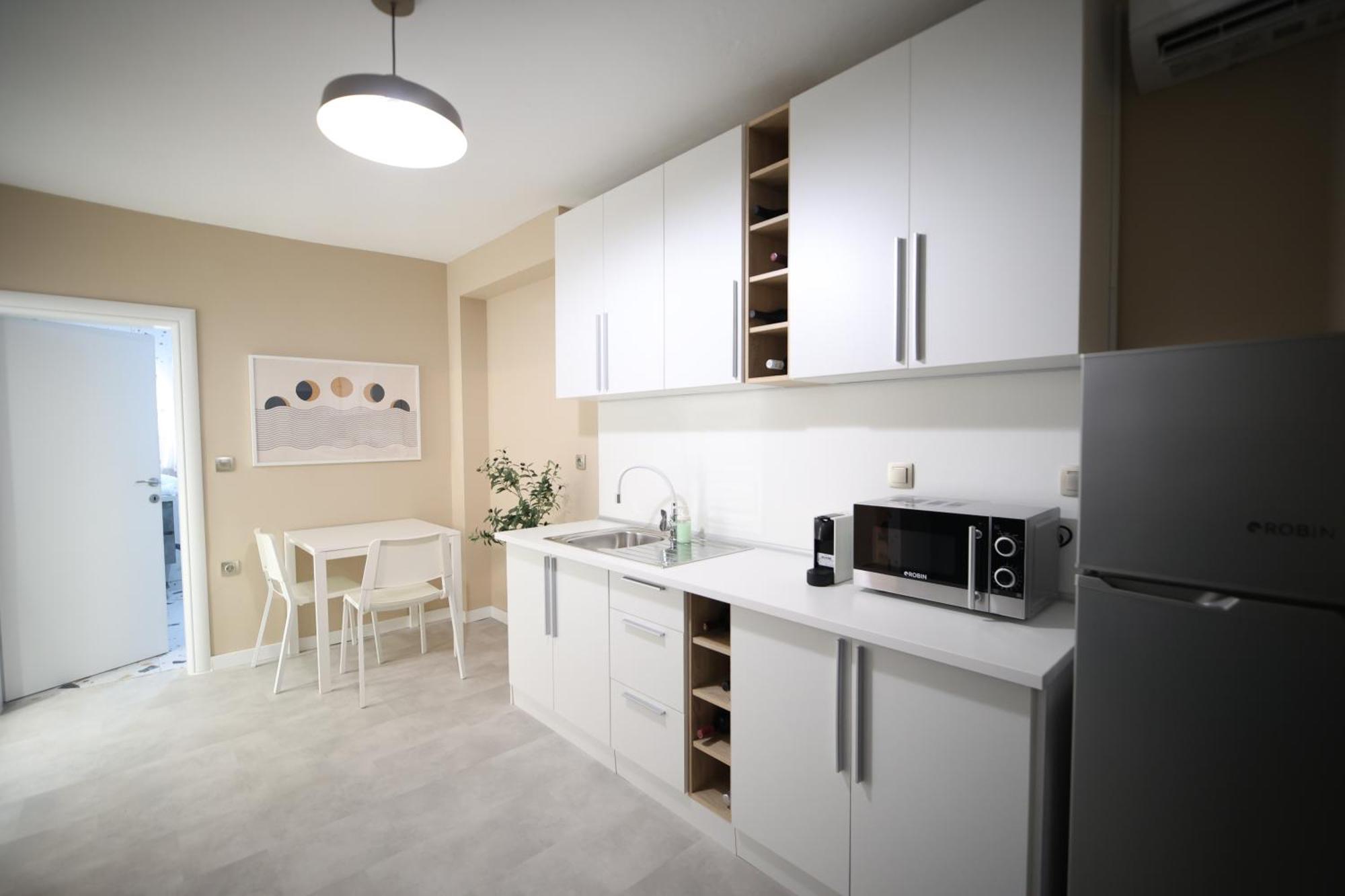 Ε121 Luxury Suites Edessa Bagian luar foto